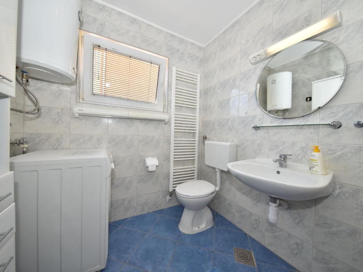 Traditional Apartment In Zadar With Garden Dış mekan fotoğraf